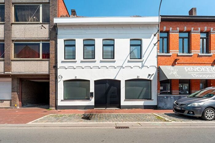 6-kamerhuis te koop in Menen