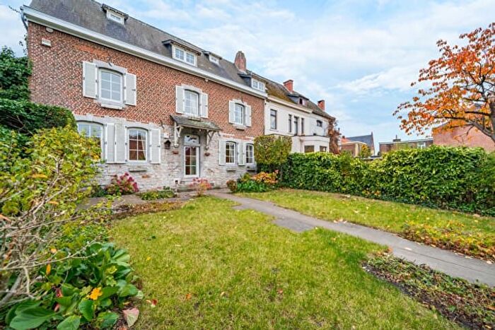 5-kamerhuis te koop in Mont-sur-Marchienne