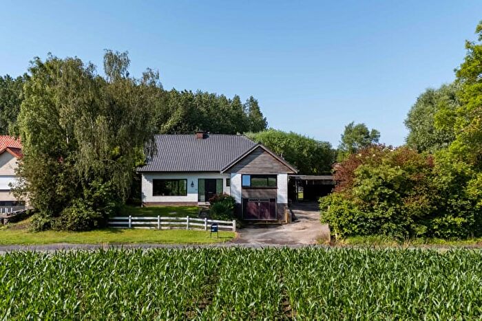 17-kamerhuis te koop in Ronse