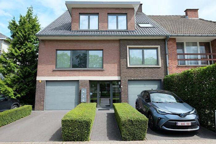 12-kamerappartement te huur in Sint-Truiden