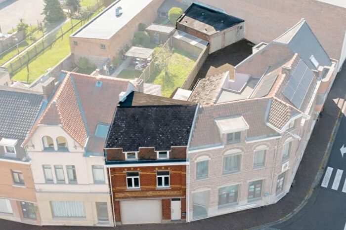 12-kamerhuis te koop in Zottegem