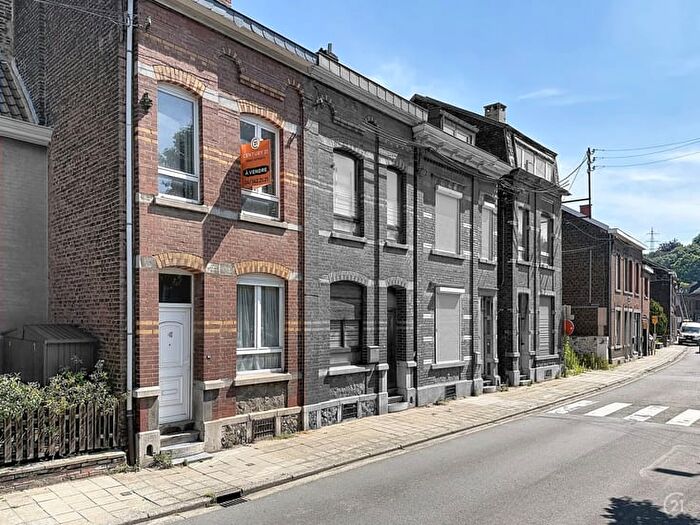 2-kamerhuis te koop in JUPILLE-SUR-MEUSE