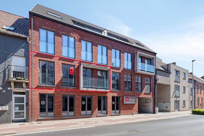 10-kamerappartement te koop in Staden