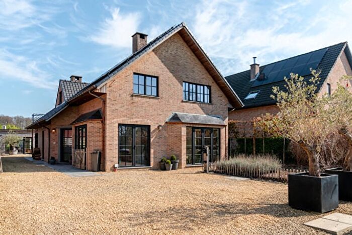 4-kamerhuis te koop in Meise